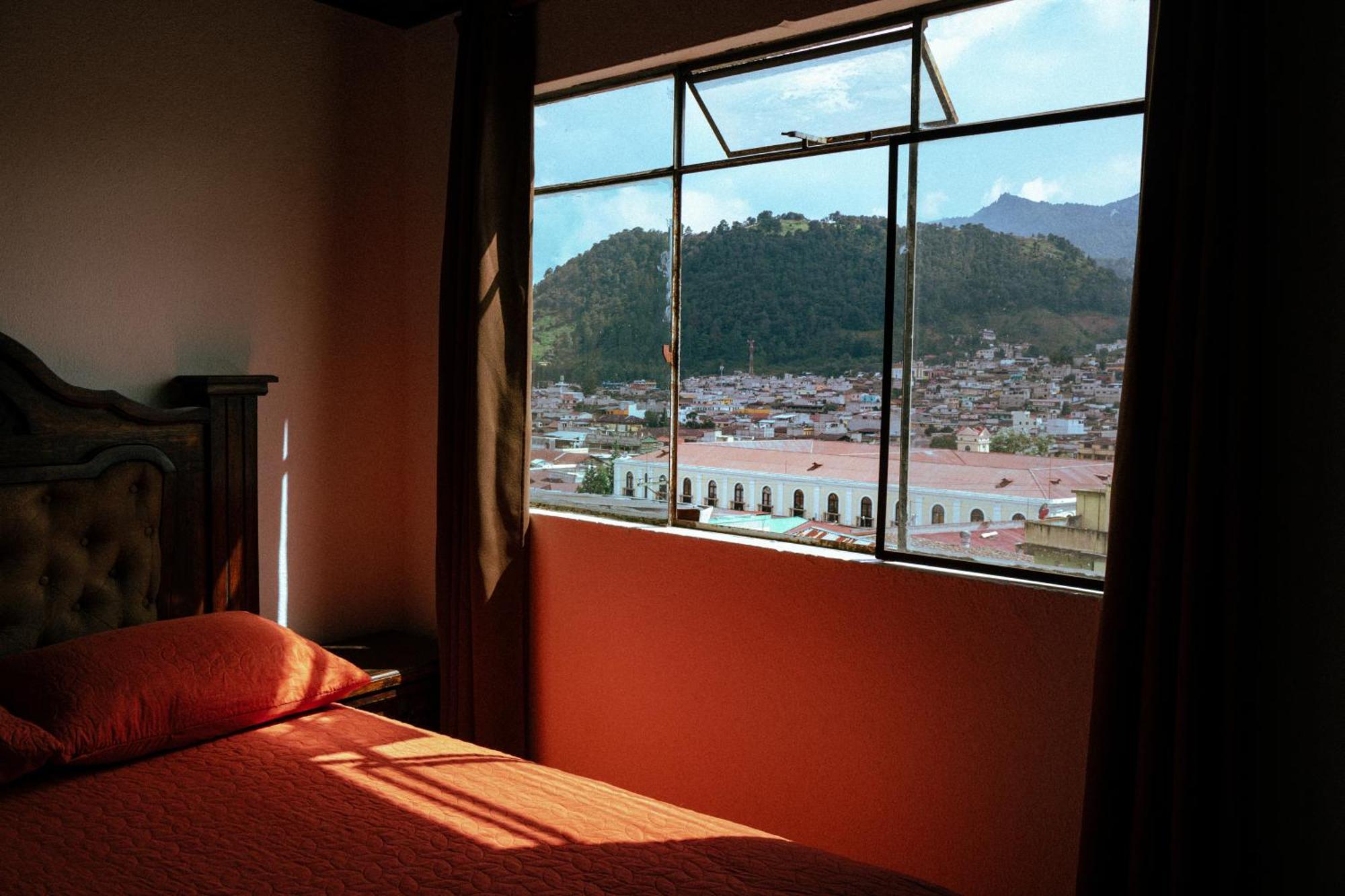 Lar Antiqua Hotel Quetzaltenango Exterior photo